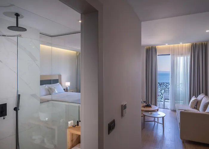 Glow Boutique Hotel & Suites